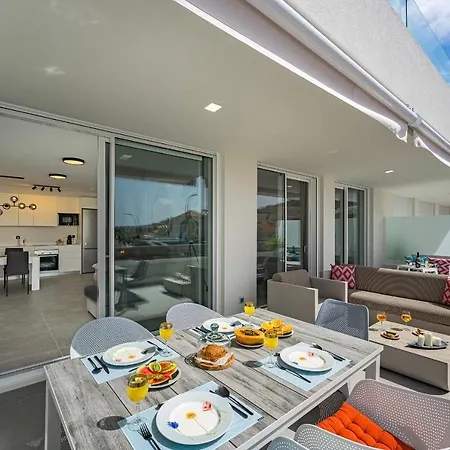 Lejlighed Modern New Terrazas De Costa Adeje. Heated Pool, Big Terrace And Private Parking