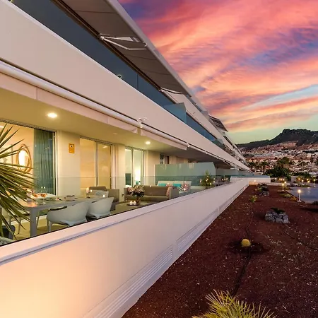 Modern New Terrazas De Costa Adeje. Heated Pool, Big Terrace And Private Parking Apartament Costa Adeje (Tenerife)