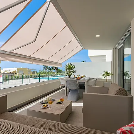 아파트 Modern New Terrazas De Costa Adeje. Heated Pool, Big Terrace And Private Parking 아데제