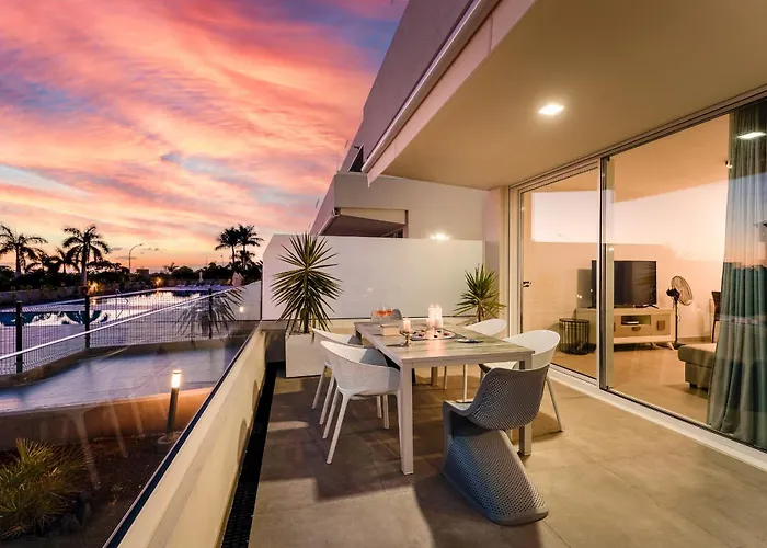 Modern New Terrazas De Costa Adeje. Heated Pool, Big Terrace And Private Parking Apartman *