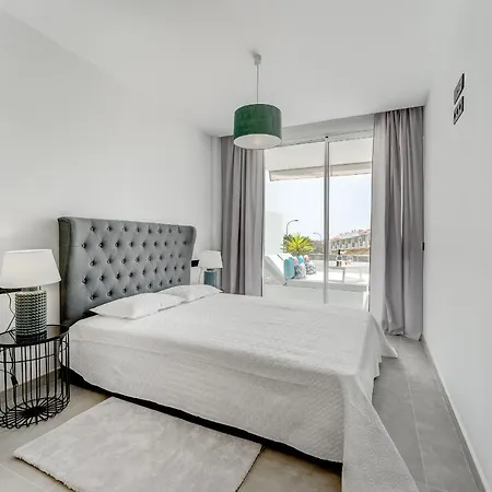 Modern New Terrazas De Costa Adeje. Heated Pool, Big Terrace And Private Parking Costa Adeje (Tenerife)